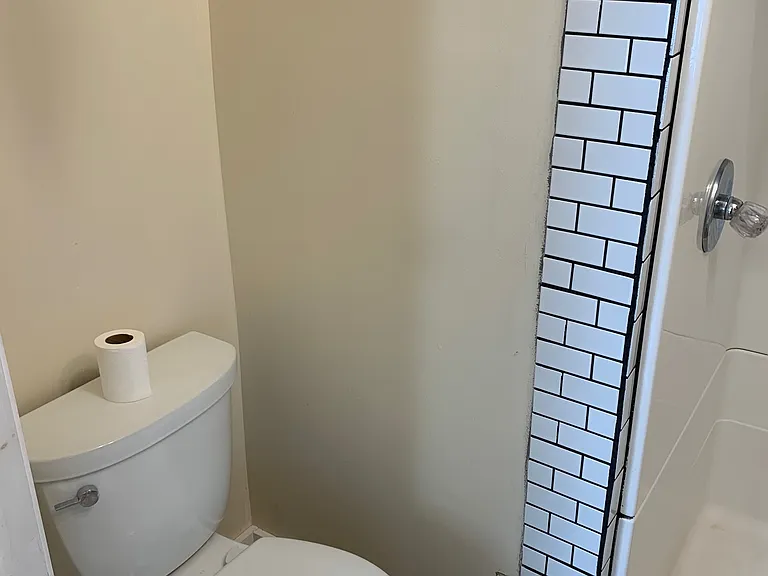 34 Brewer St — Photo 15