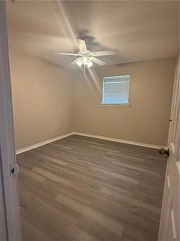 4141 Loire Dr — Photo 10