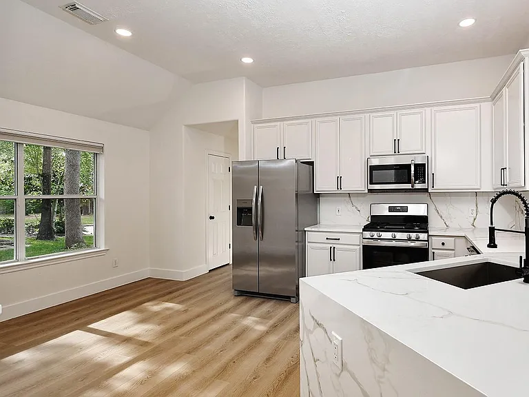 122 S Abram Cir — Photo 9