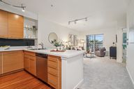 E Pine St-S3008-006.jpg