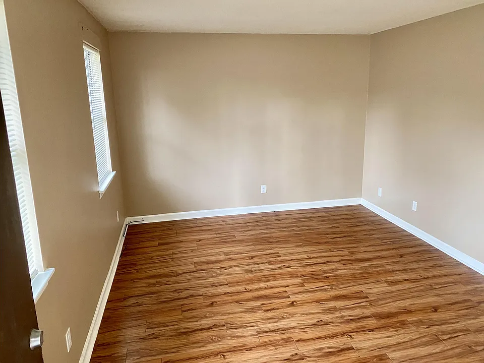 Livingroom entry