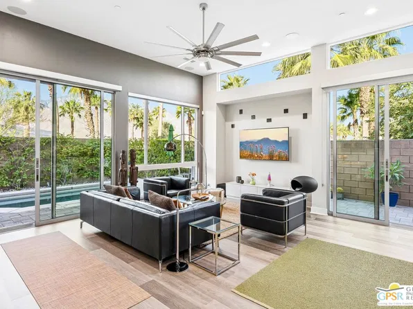 1297 Celadon St, Palm Springs, CA 92262