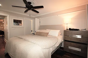 Rented by R New York