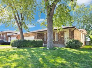 1613 Everts Ave, Windsor, ON N9B3E4