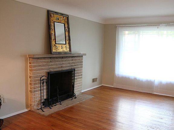 4th image of 1483 Larrywood Ln