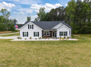 671 Howards Crossing Dr, Wendell, NC 27591