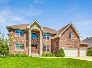 3180 High Pass Ln, Lisle, IL 60532