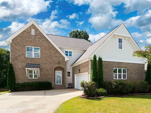 865 Madison Ln, Helena, AL 35080