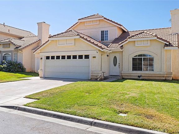 2nd image of 34849 Tara Ln