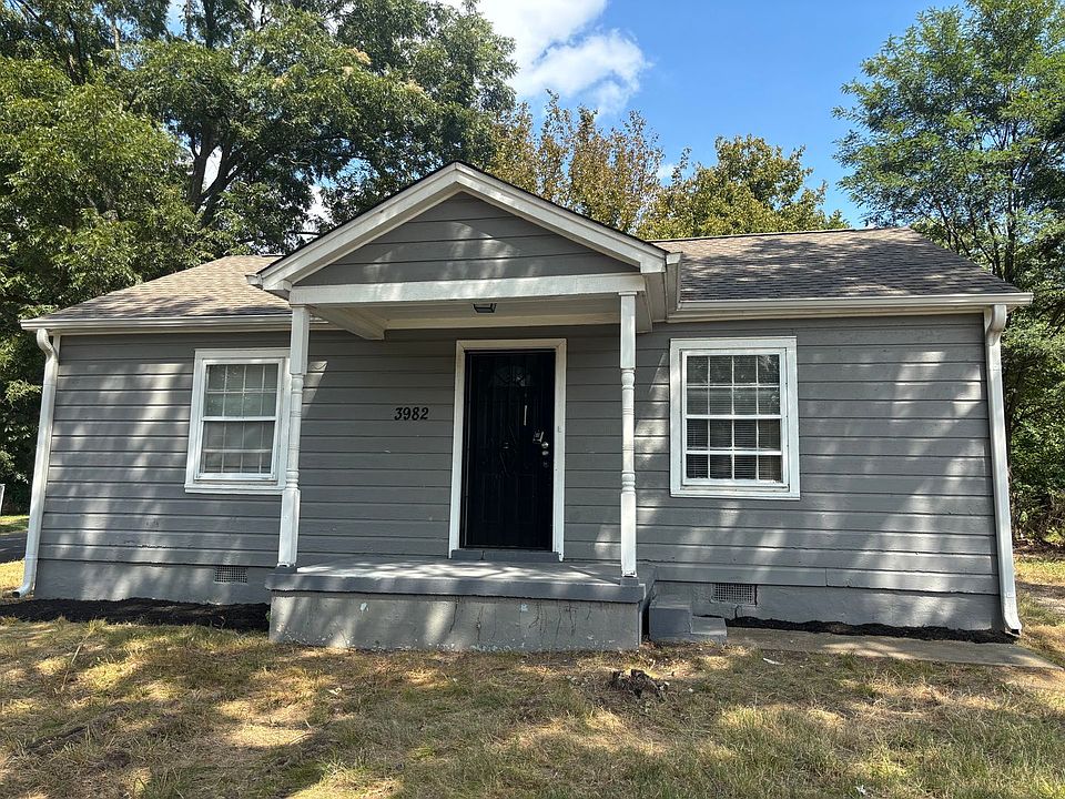 1st image of 3982 Overton Crossing St