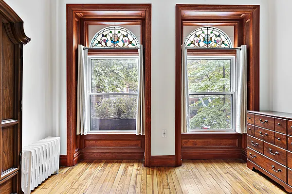 Rented by Compass | media 20