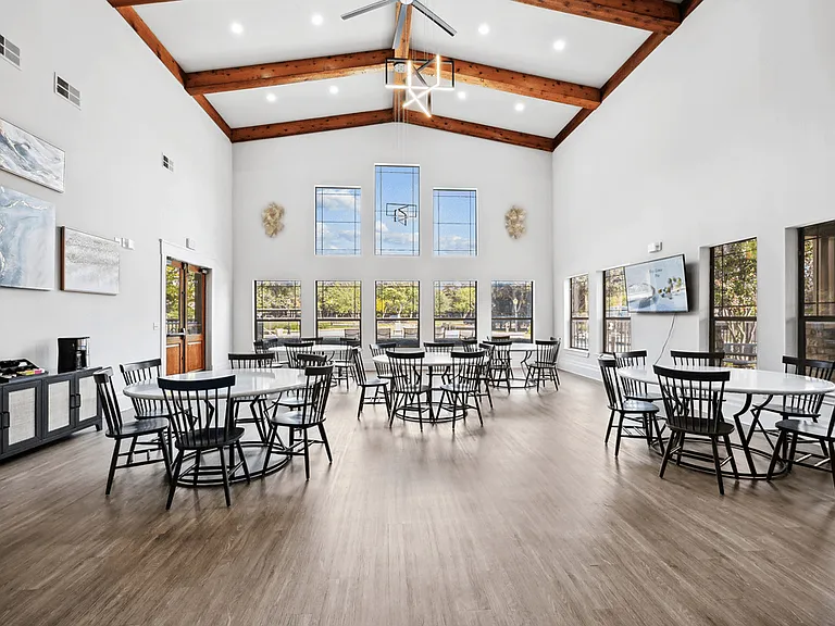 Nolen Grand Apartments — Photo 15
