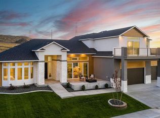 3655 W 49th Ave, Kennewick, WA 99337