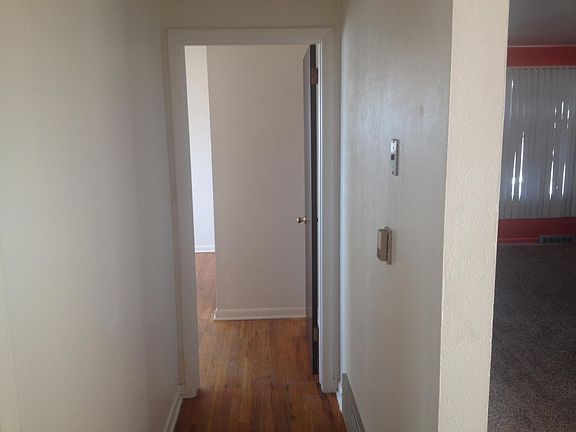 5th image of 1314 Shield St