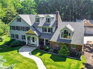 82 Round Top Rd, Warren, NJ 07059