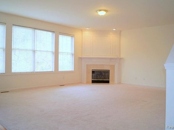 5th image of 5234 Creekmonte Dr