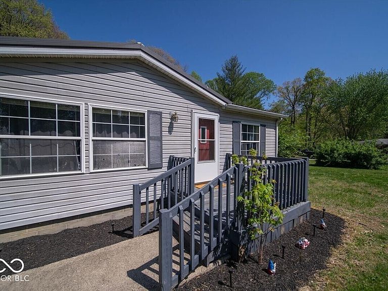 Listing photo 4