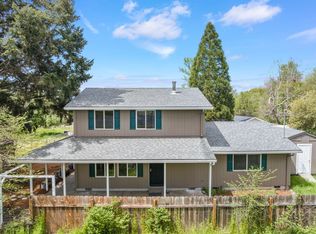 170 Pruden Dr, Grants Pass, OR 97526