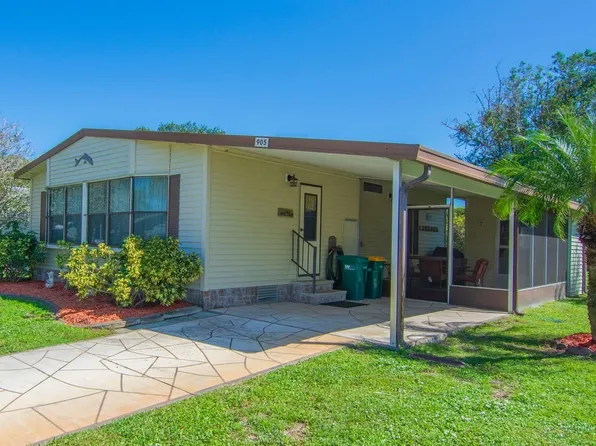 905 Dogwood Dr, Barefoot Bay, FL 32976