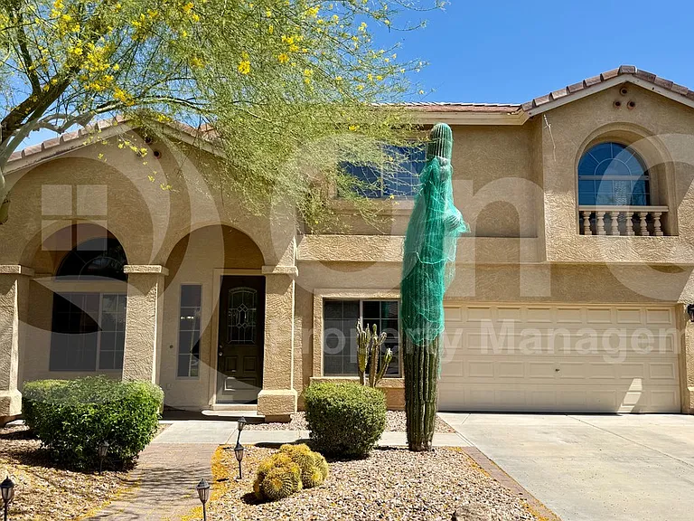 2314 W Spur Dr — Photo 1