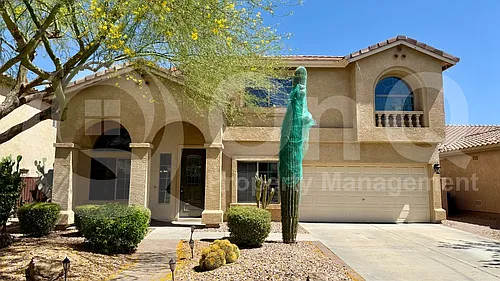 2314 W Spur Dr Photo 1
