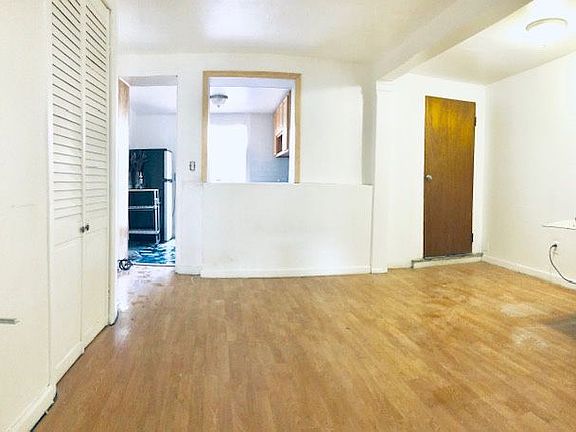 4th image of 345 7th St #1