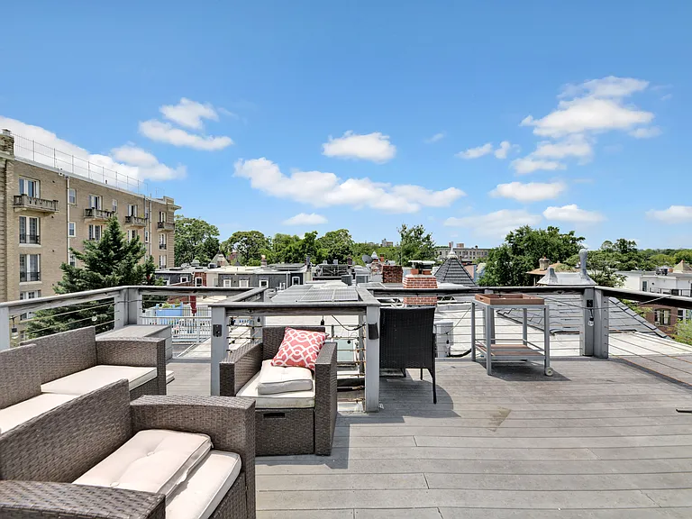 3415 Brown St NW — Photo 47
