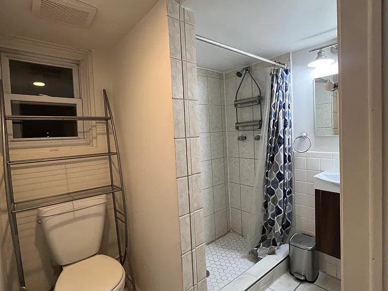 3232 Warder St NW — Photo 33