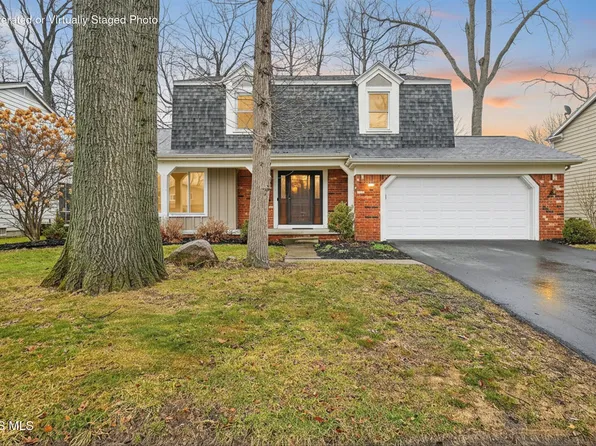 4624 Vicksburg Dr, Sylvania, OH 43560