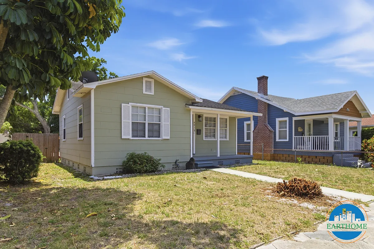 Building Photo - 4018 2nd Ave S
