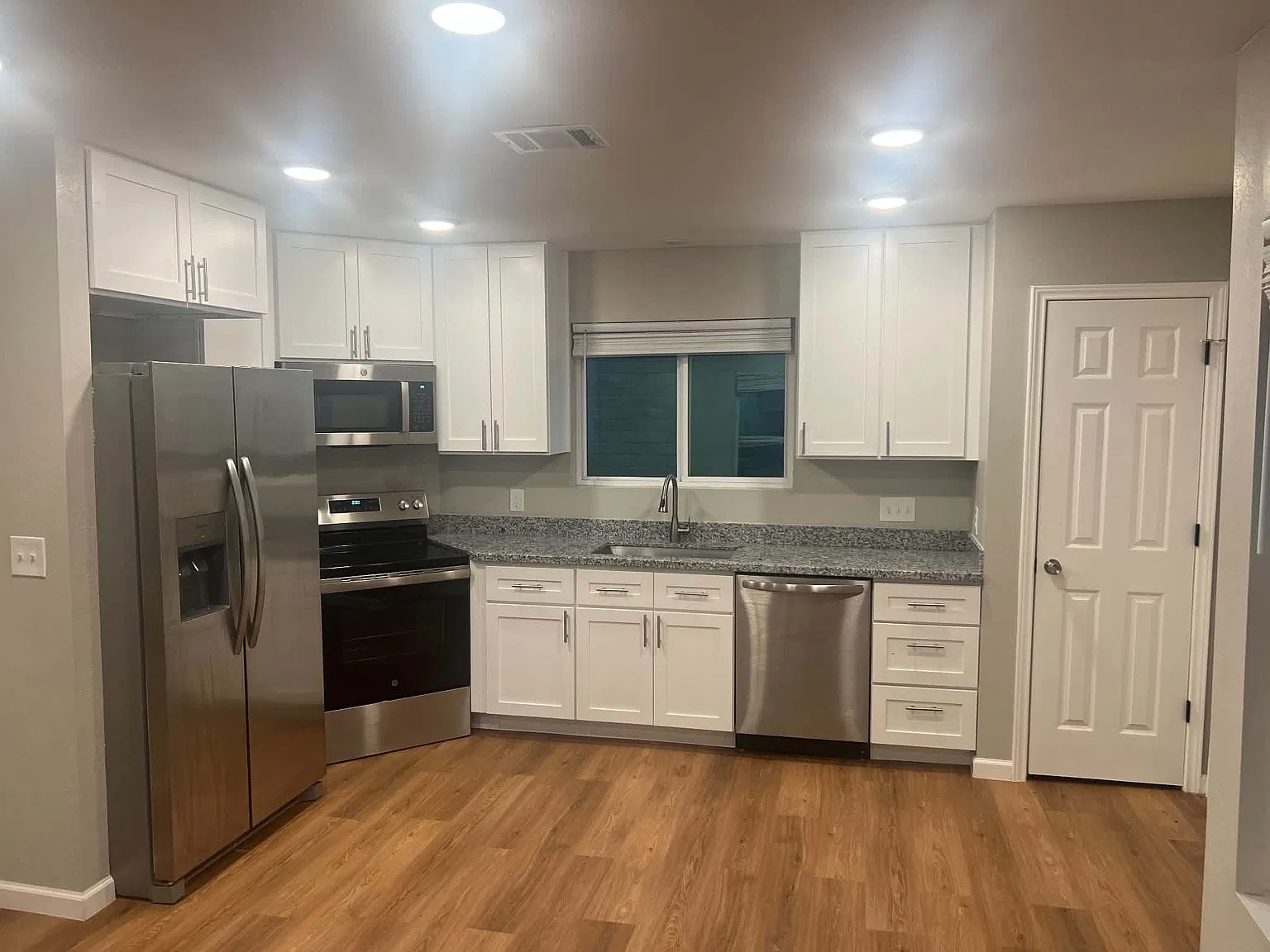 3 bed, 1767 sqft, $2,095 — Photo 4