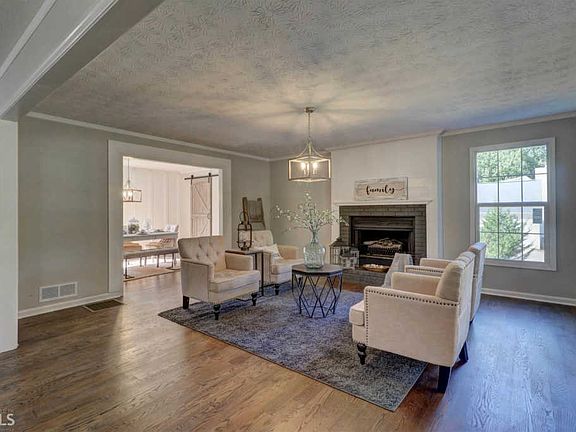4th image of 115 Country Acres Ct