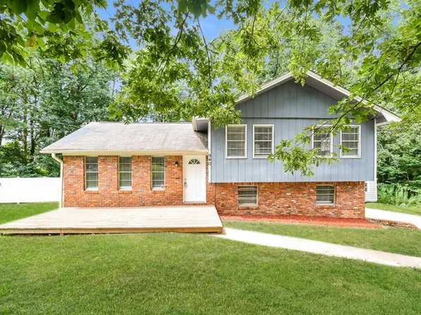 940 Longview Cir, Adamsville, AL 35005