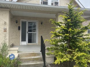 12 Wissahickon Ave, Ventnor City, NJ 08406