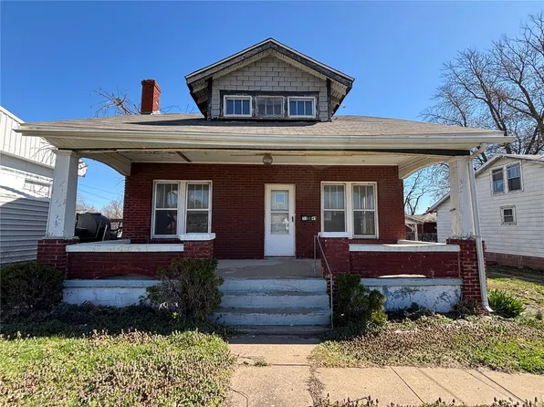 3345 Belle St, Alton, IL 62002