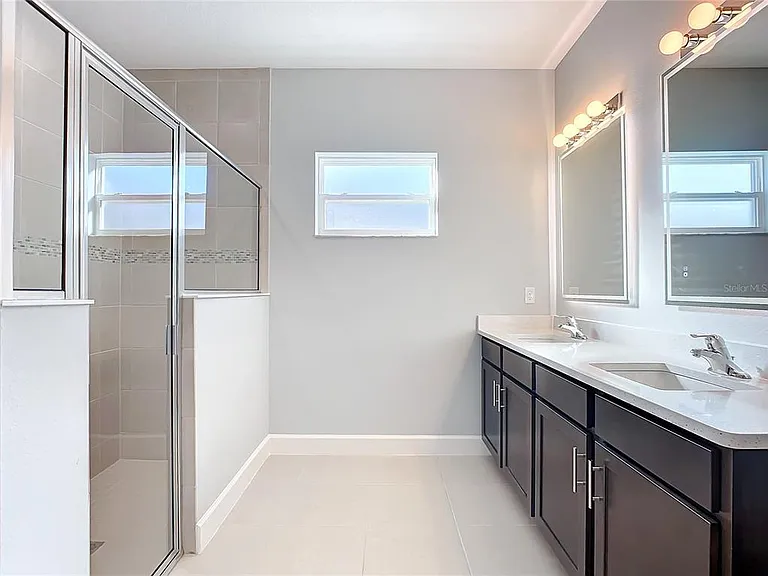 16 Egan Dr — Photo 53