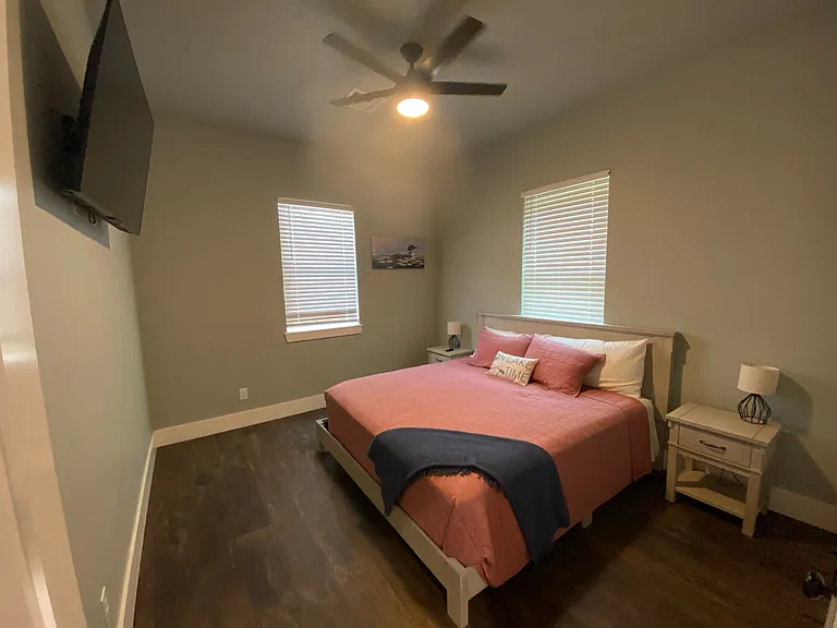 232 Oak Hollow Rd — Photo 6