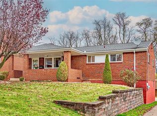 711 Pettigrew Rd, Irwin, PA 15642