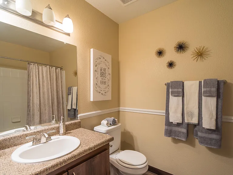 Sterling Point Apartment Homes — Photo 96