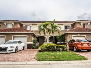 9724 Roundstone Cir, Fort Myers, FL 33912