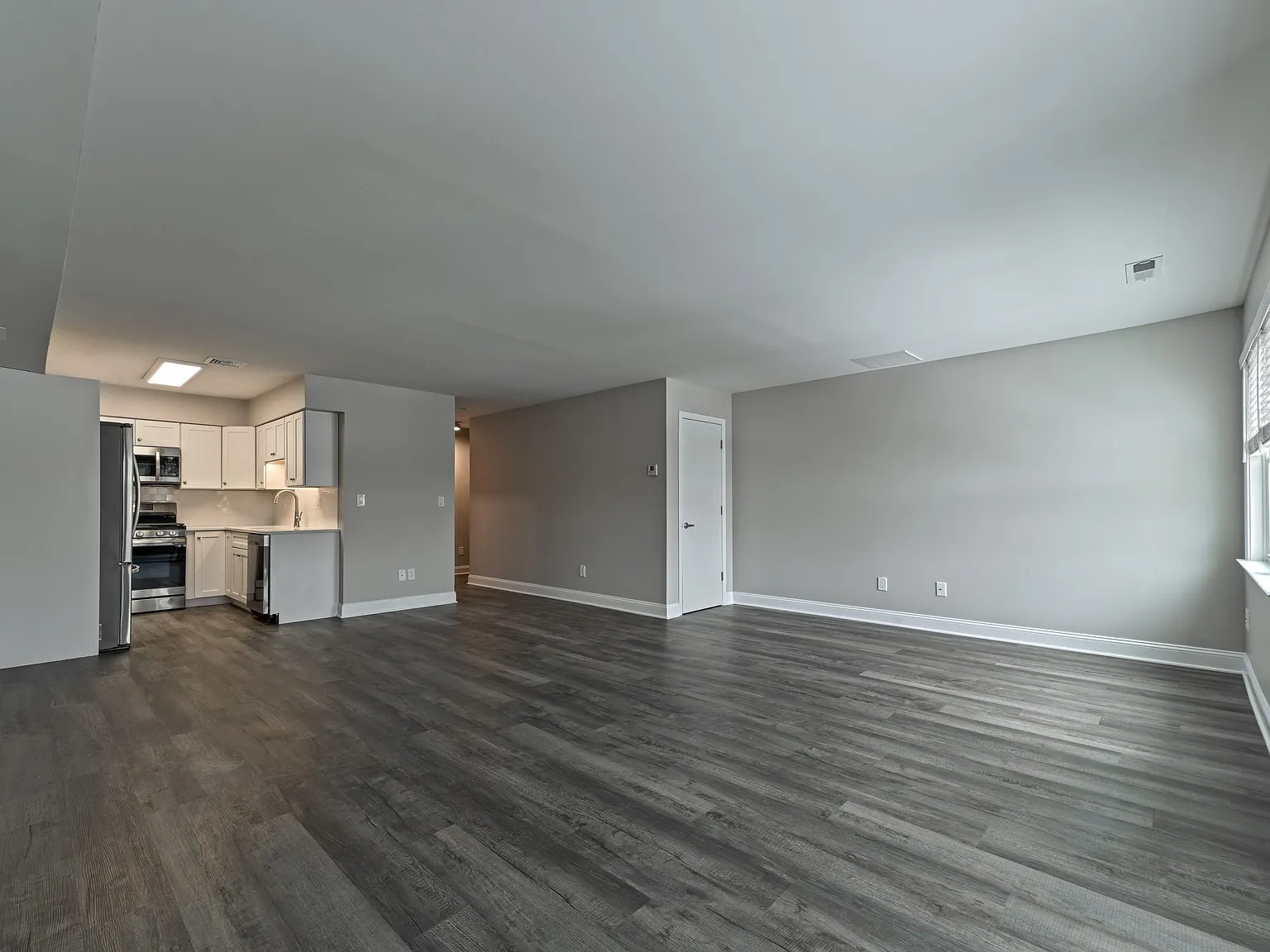 1 bed, 1.5 bath, 850 sqft, $2,250 — Photo 4