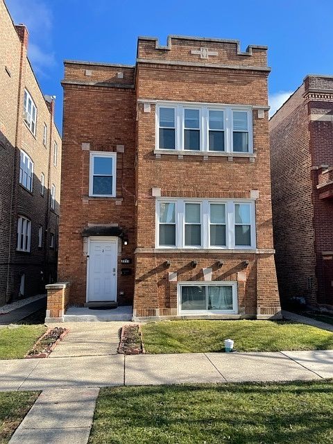 1st image of 2213 Elmwood Ave