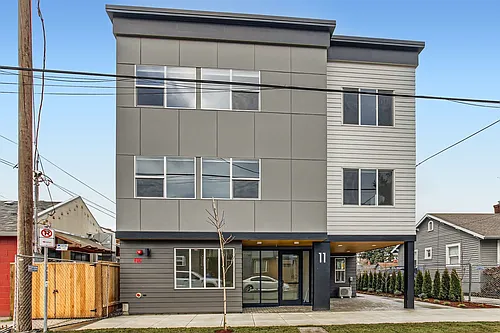 11 NE 55th Ave #207 Photo 1