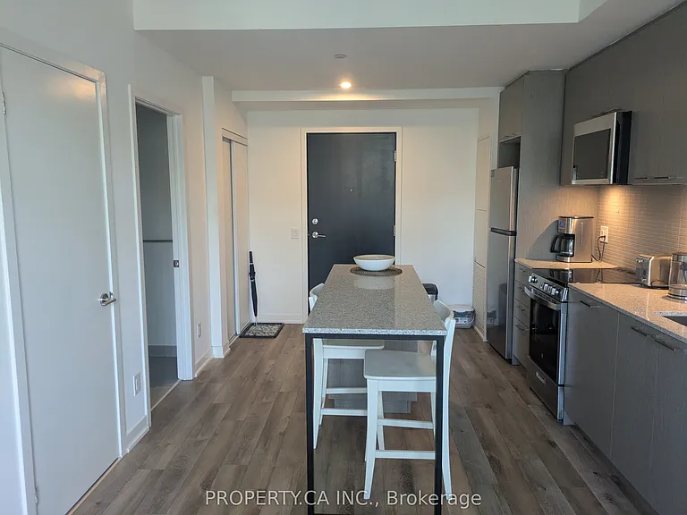 1808 Saint Clair Ave W #1005 — Photo 13