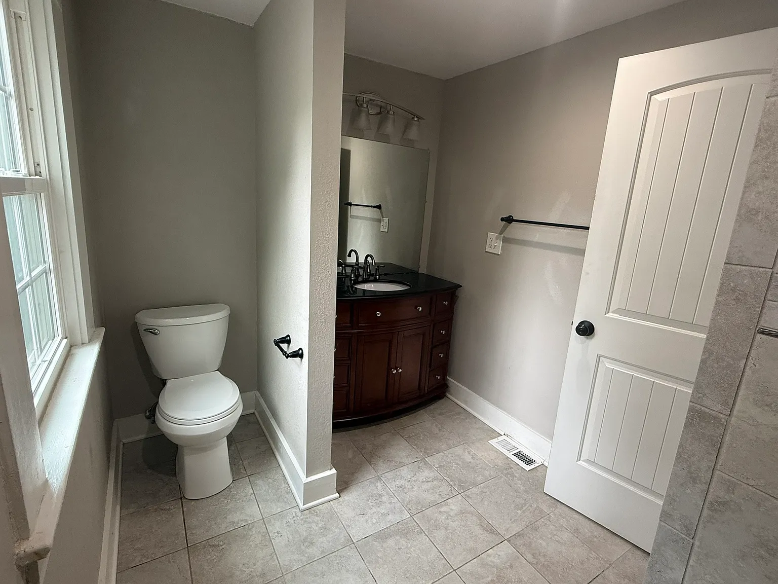 3816 Flora Avenue - 1 — Photo 3