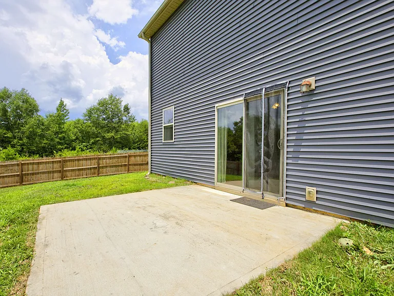 793 Silver Pines Ln — Photo 5