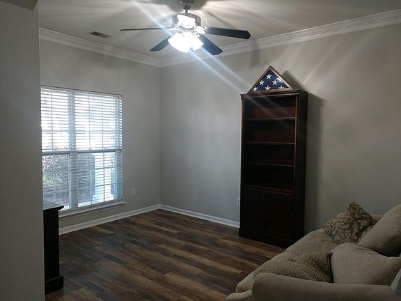 3rd image of 9629 Pebble Creek Blvd