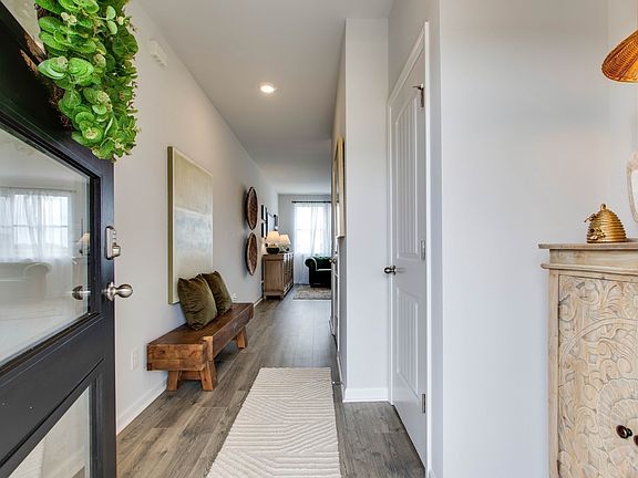 5th image of 4817 Clousden Way