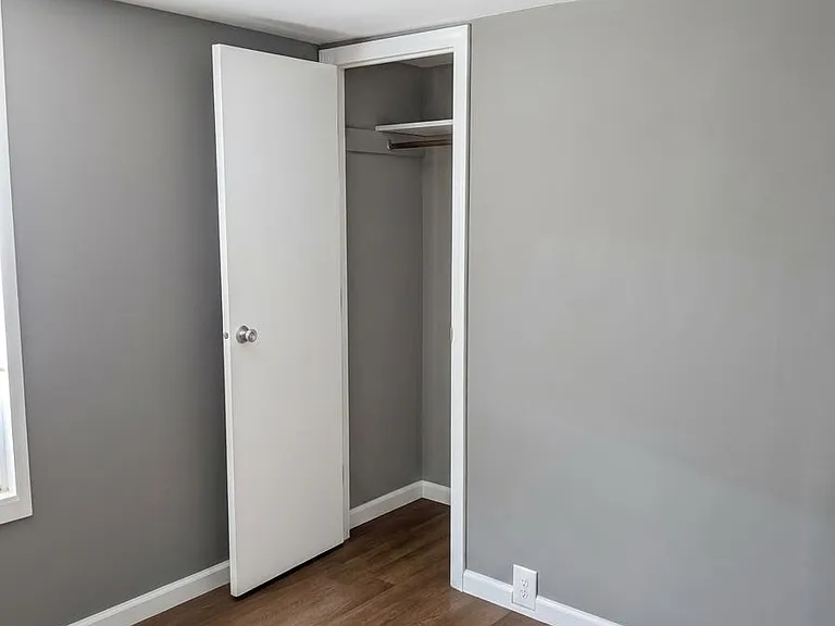 900 Stewart St #9 — Photo 7