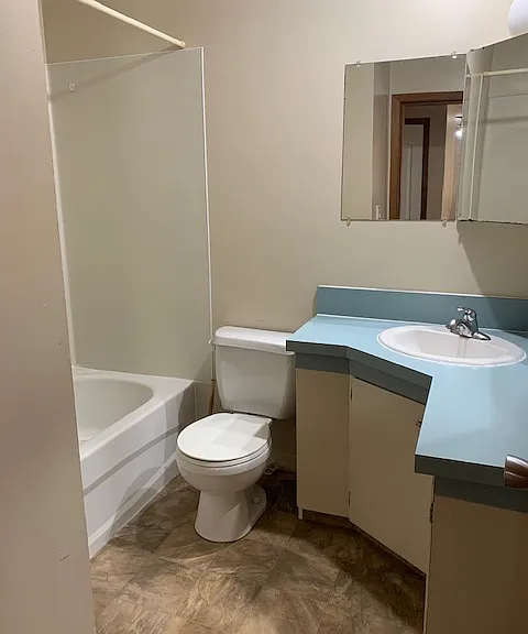20 Spence St #5 — Photo 7